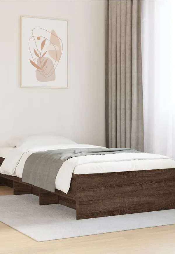 Stilriktig Säng som passar bra vid många olika tillfällen.