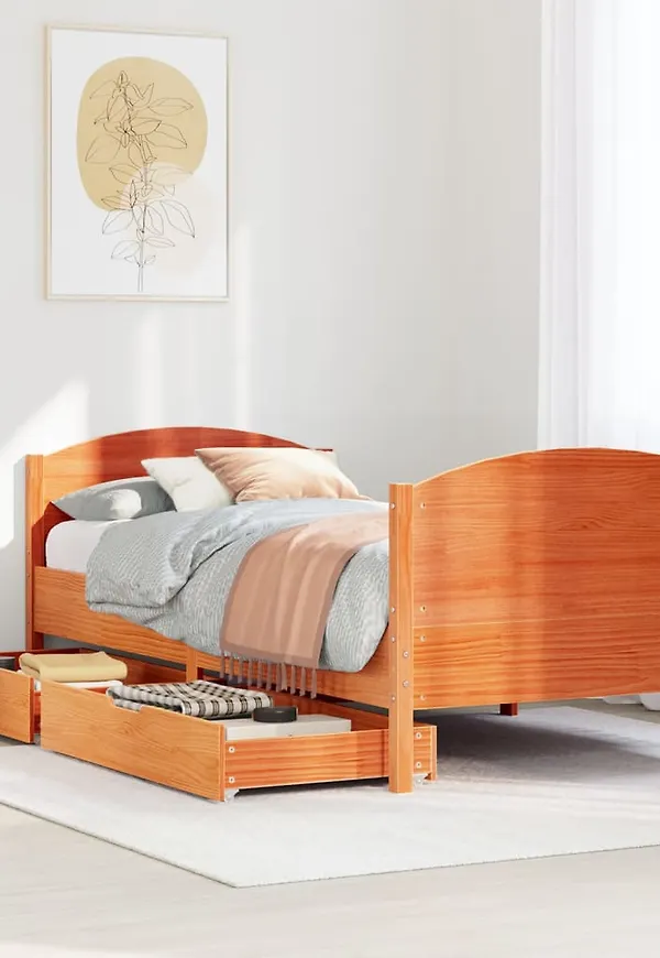 Supersnygg Säng som passar bra vid många olika tillfällen.