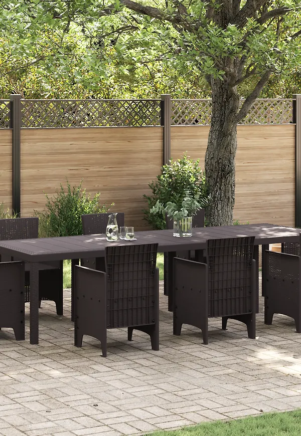 Utomhusbord som passar perfekt till sommaren 2025!