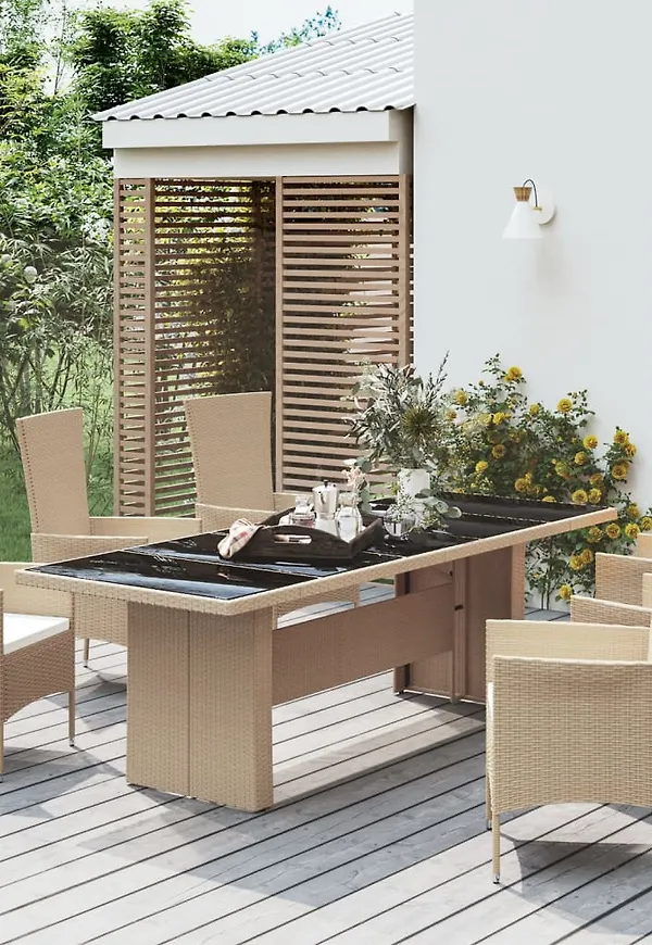 Fin trädgårdsbord i beiget från vidaXL.