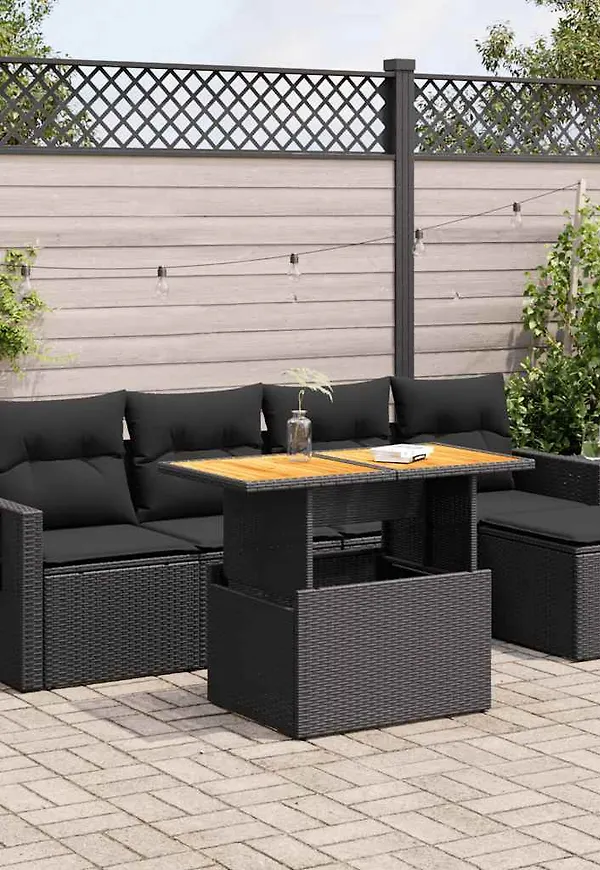 Otroligt snygg bord som passar bra vid många olika tillfällen.