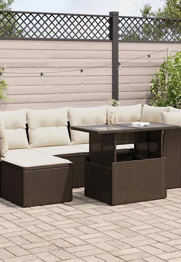 Riktigt fin bord som passar bra vid många olika tillfällen.