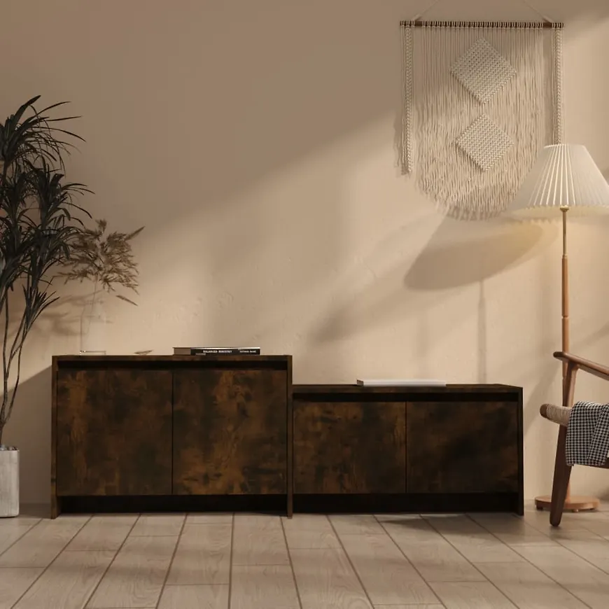 Skön vidaxl bänk i brun färg gjord i ek.