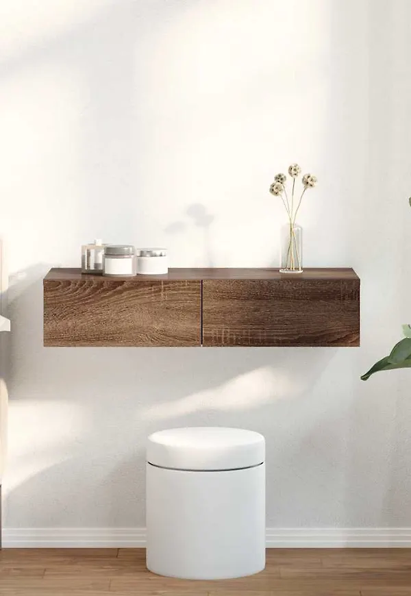 Modern Hylla som passar bra vid många olika tillfällen.