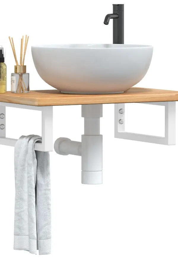 Jättesnygg skåp i brun färg gjord i ek.