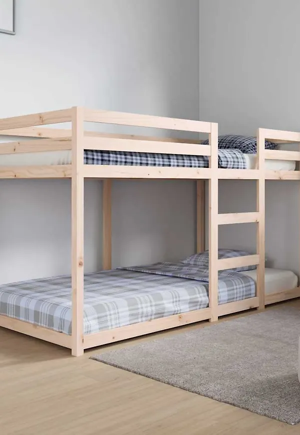 Exklusiv Säng som passar bra vid många olika tillfällen.