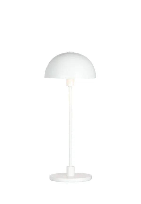 Riktigt trendig Lampa som passar bra vid många olika tillfällen.