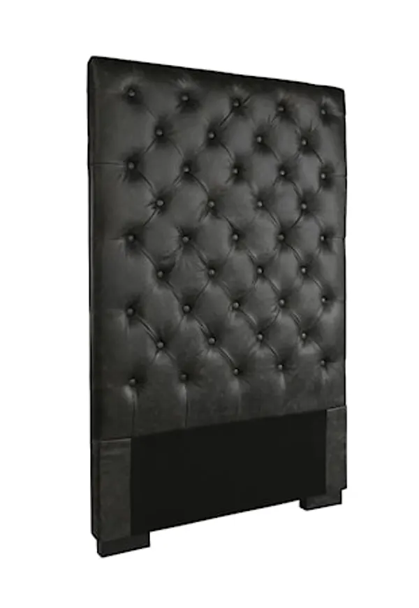 Härlig lädersäng 2025 från Artwood.