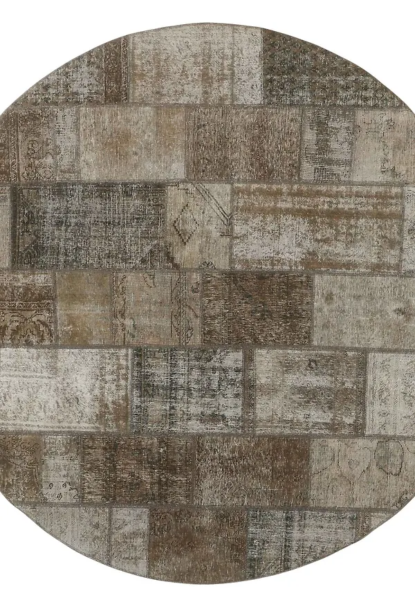 Jättesnygg svart matta 2026 från Rezas.