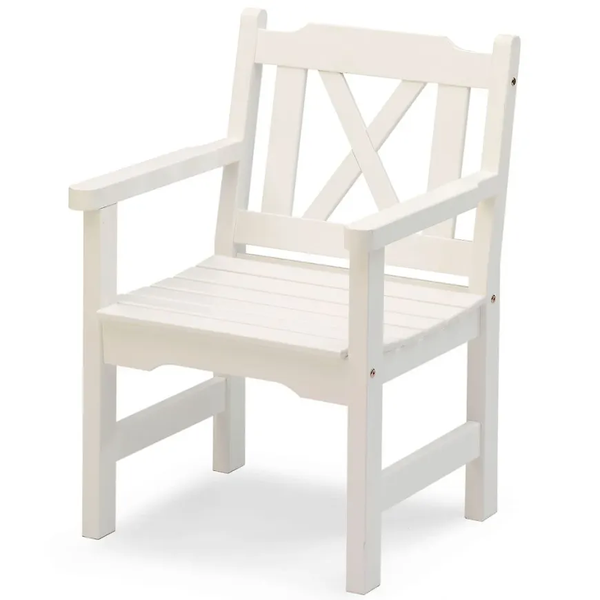 Exklusiv vit fåtölj 2025 från Hillerstorp.