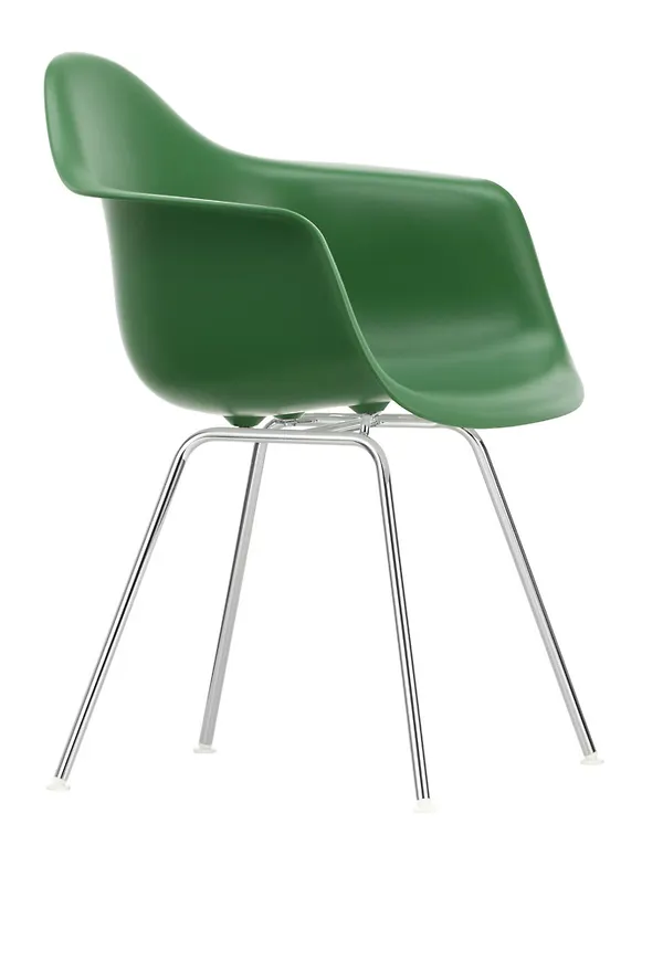 Skön matstol 2026 från Vitra.