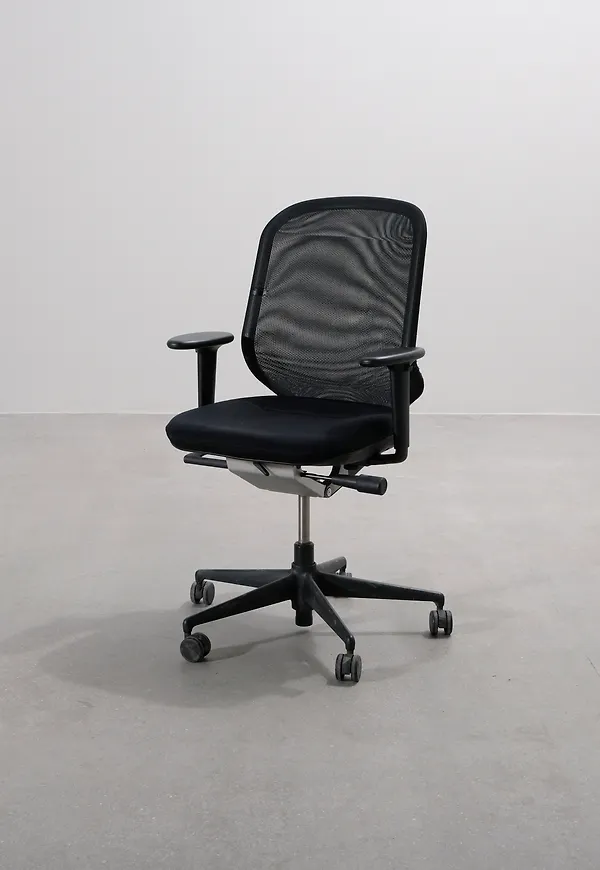 Exklusiv skrivbordsstol 2025 från Vitra.