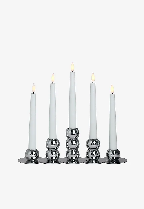 Riktigt trendig lampa 2025 från watt & VEKE.