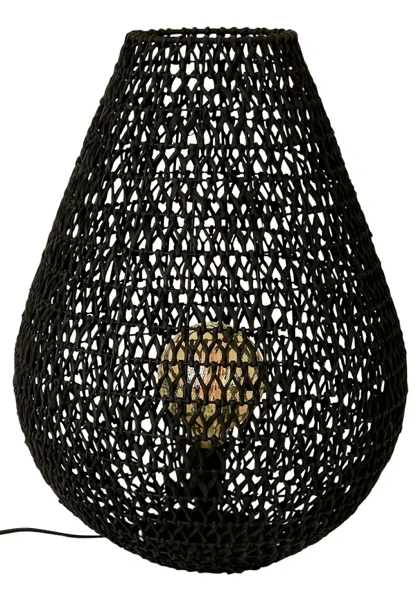 Mysig svart lampa 2025 från watt & VEKE.