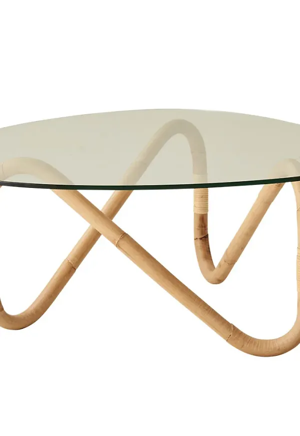 Härlig bord som passar bra vid många olika tillfällen.