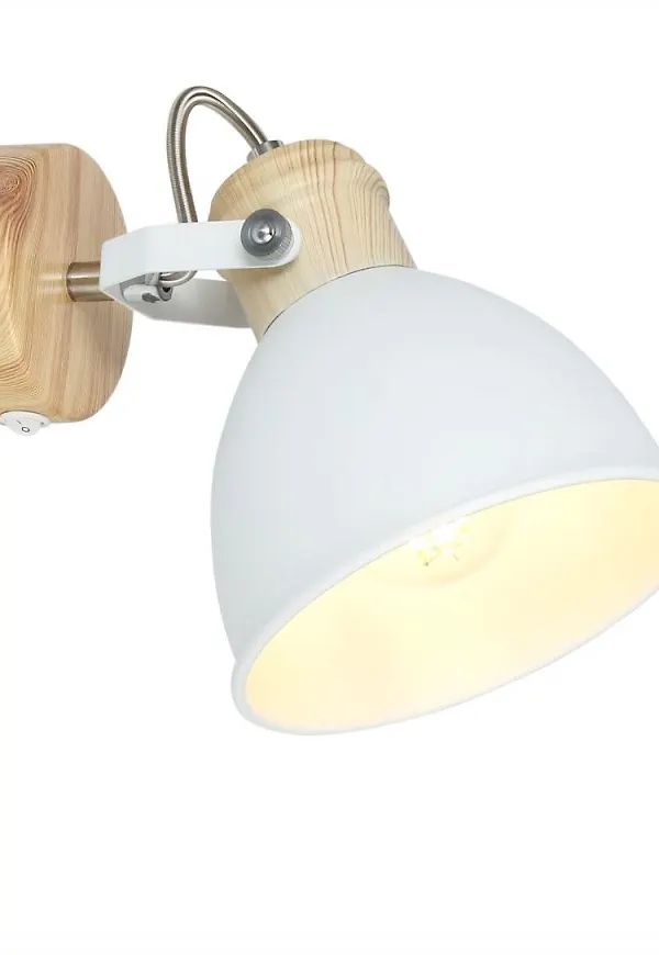 Smickrande Lampa som passar bra vid många olika tillfällen.