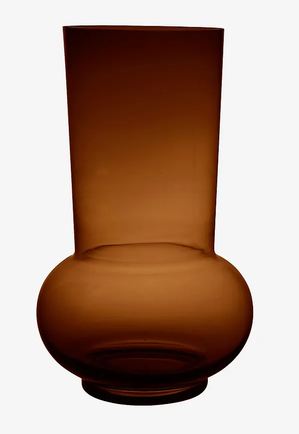 Stilriktig glasvas 2026 från Wikholm Form.
