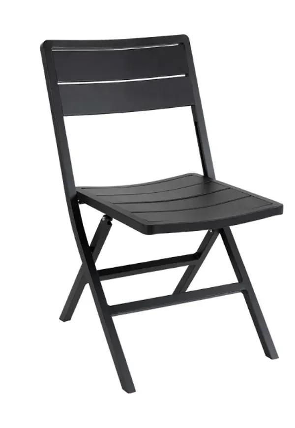 Elegant Stol som passar bra vid många olika tillfällen.