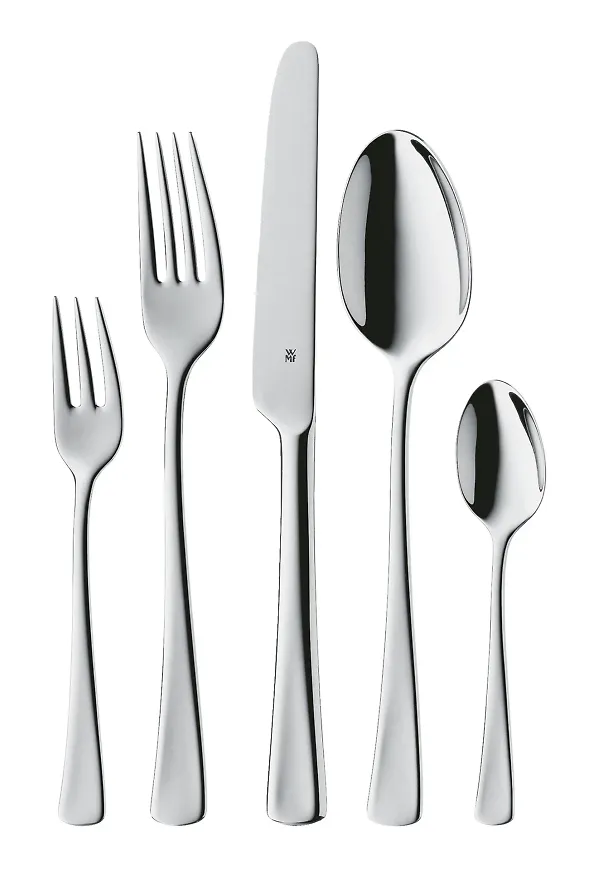 Silverfärgad WMF-bestickset i jättefin modell.
