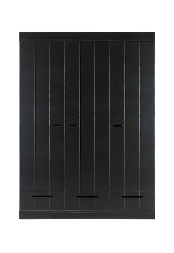 Komfortabel garderob 2025 från WOOOD.