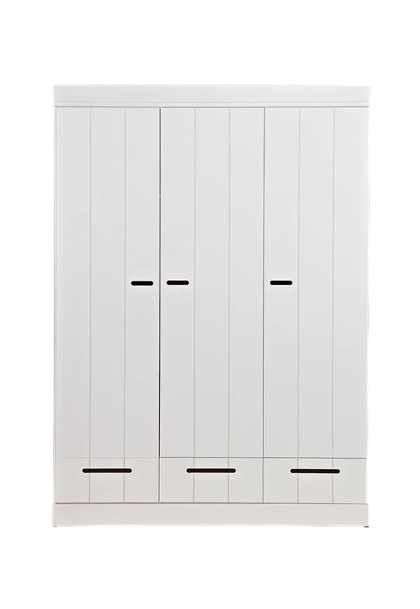 Trendig garderob 2025 från WOOOD.