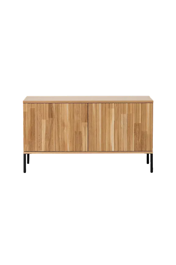 Fantastiskt fin dörr i ek från WOOOD.