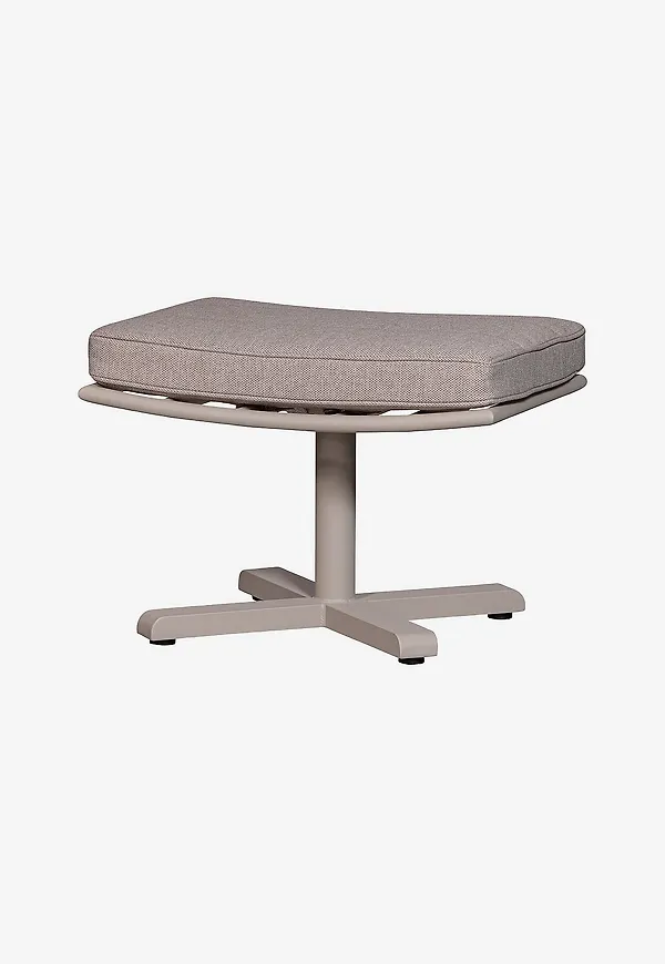 Grå WOOOD-pall i cool modell.