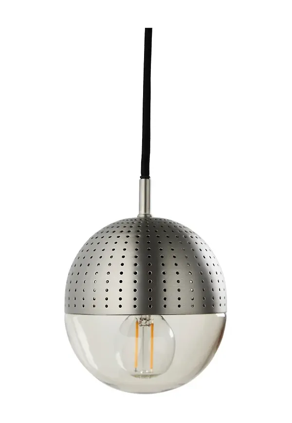 Exklusiv grå taklampa 2025 från Woud.