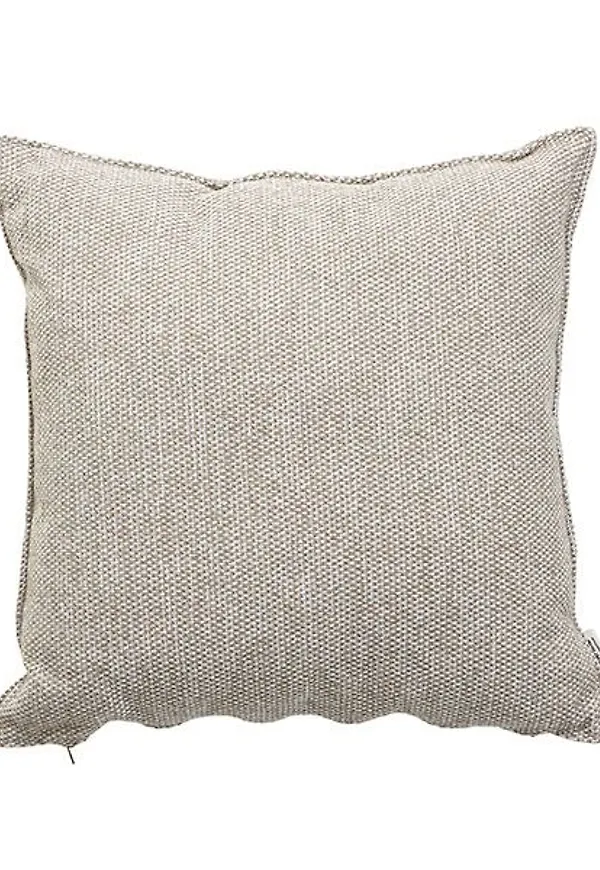 Mysig soffgrupp i brunt från Cane-Line.