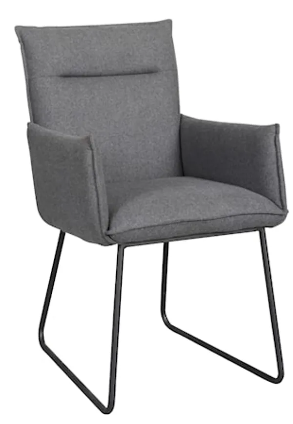 Superfin Stol som passar bra vid många olika tillfällen.