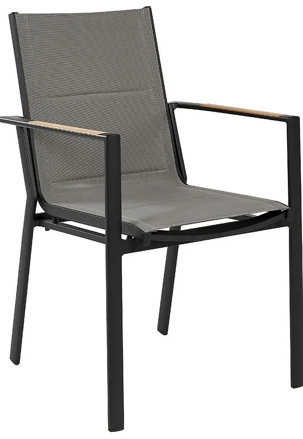 Fantastiskt fin trädgårdsstol i svart färg gjord i aluminium.