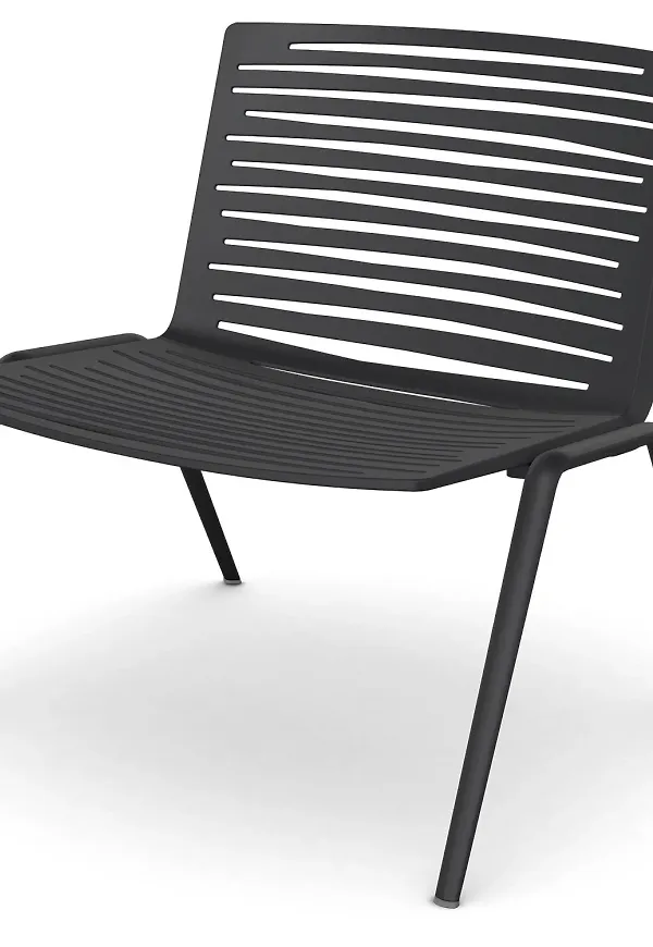 Otroligt snygg Stol som passar bra vid många olika tillfällen.