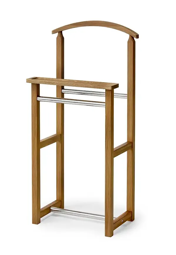 Vacker möbel i ek från Torkelson.