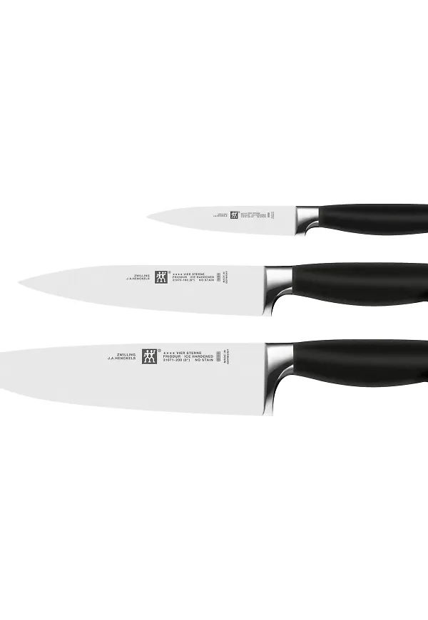 Silverfärgad ZWILLING-knivset i stilriktig modell.