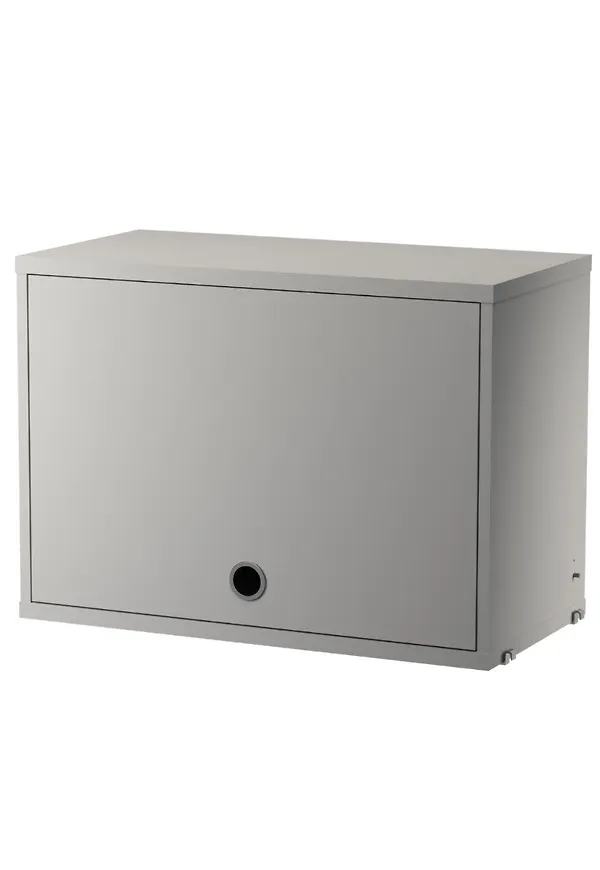 Jättesnygg fällbord 2024 från String Furniture.