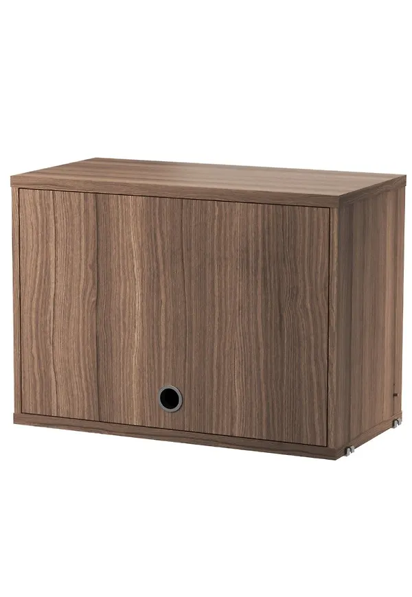 Fin fällbord 2024 från String Furniture.